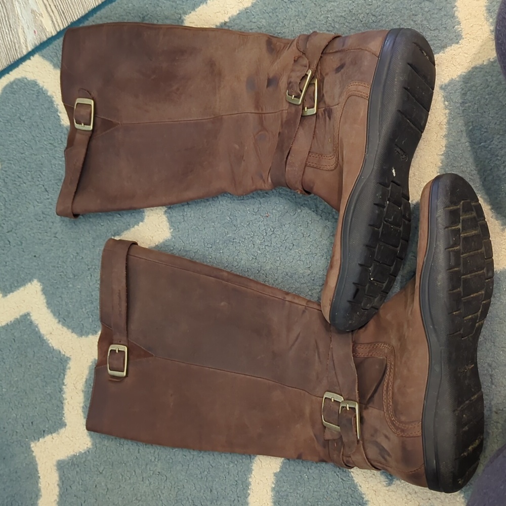 Columbia Leather Boots
